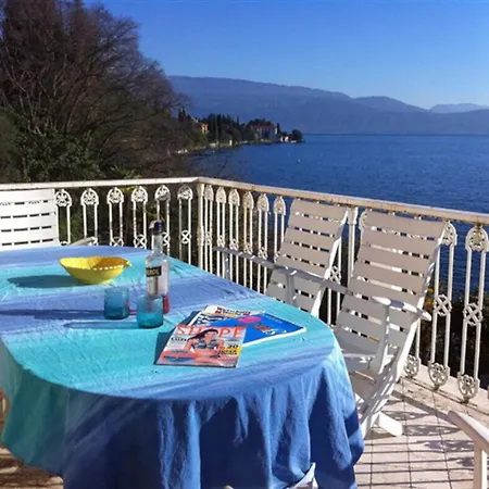 Ferienappartement Mit Privatem Strand Am Gardasee Mieten Lägenhet *