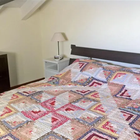 Ferienappartement Mit Privatem Strand Am Gardasee Mieten Lägenhet