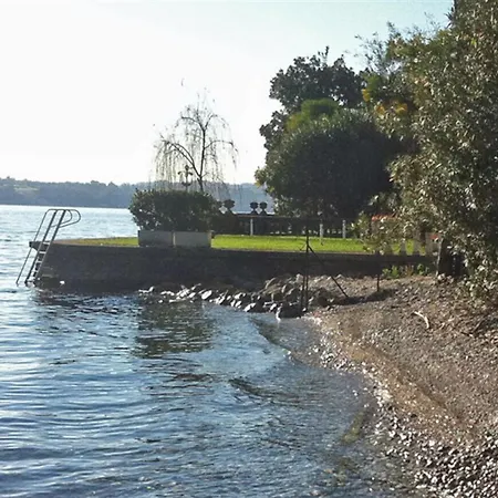 Ferienappartement Mit Privatem Strand Am Gardasee Mieten *